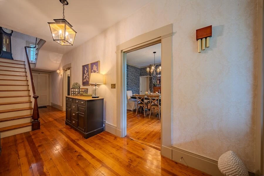 274 STILL HOUSE Dr - Photo 2