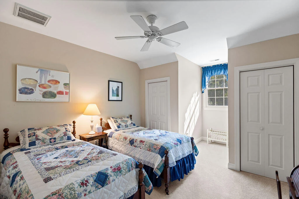 82 FALCON Ln - Photo 36