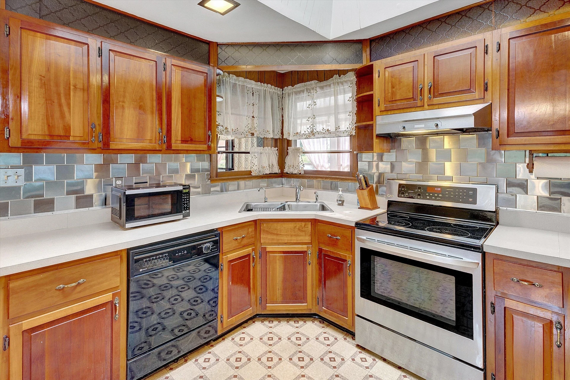 204 Boone Rd - Photo 11