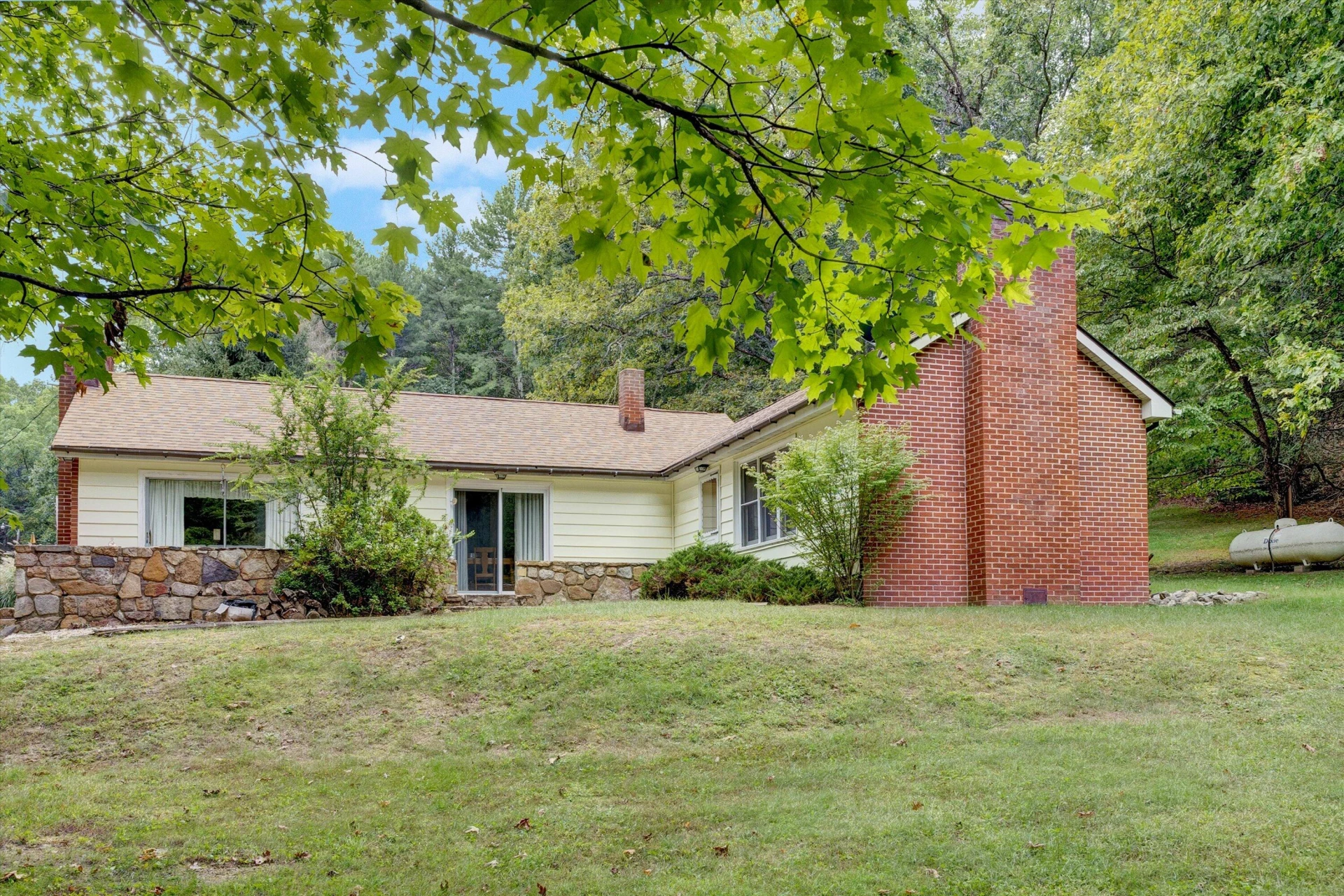 204 Boone Rd - Photo 25