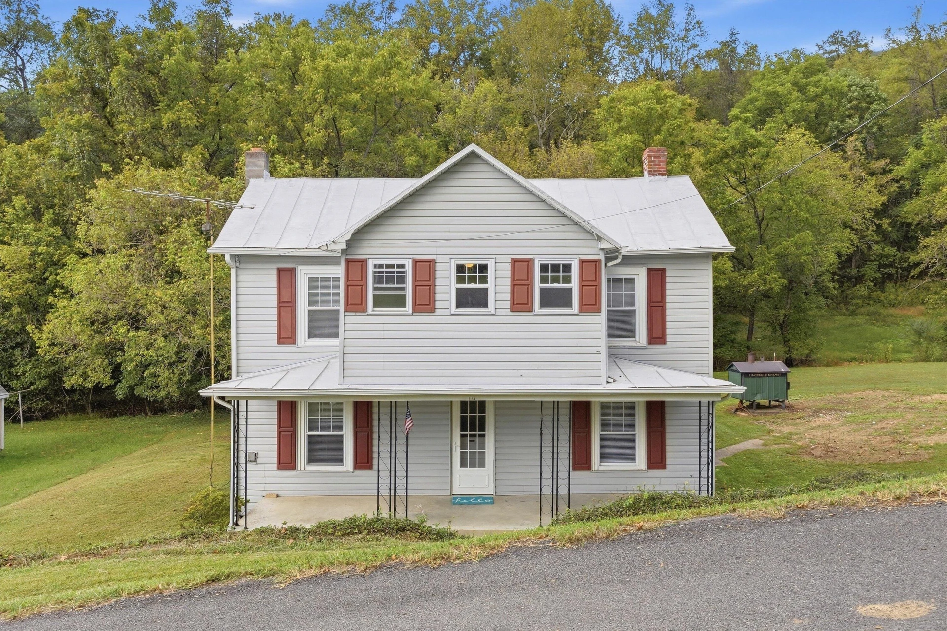 121 Branch Rd