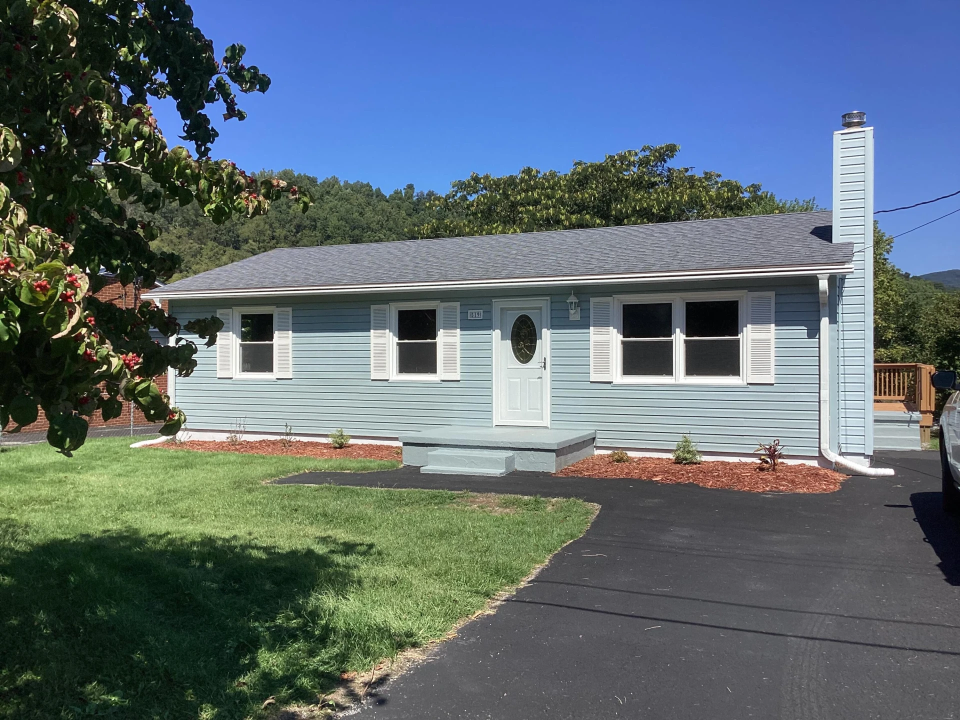 519 Bird Farm Rd