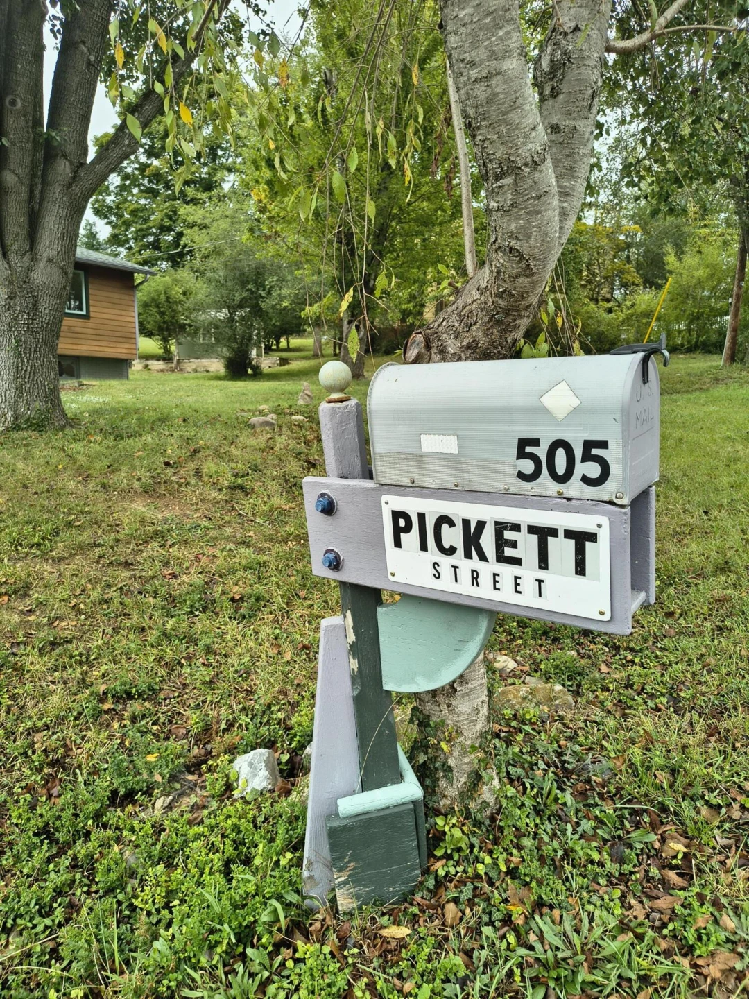 505 PICKETT St - Photo 3