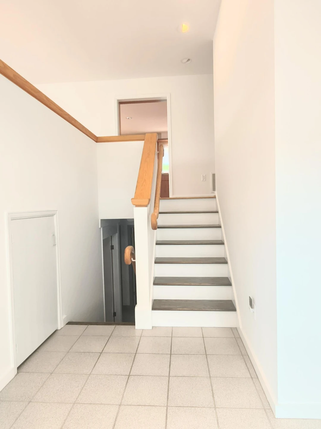 505 PICKETT St - Photo 7