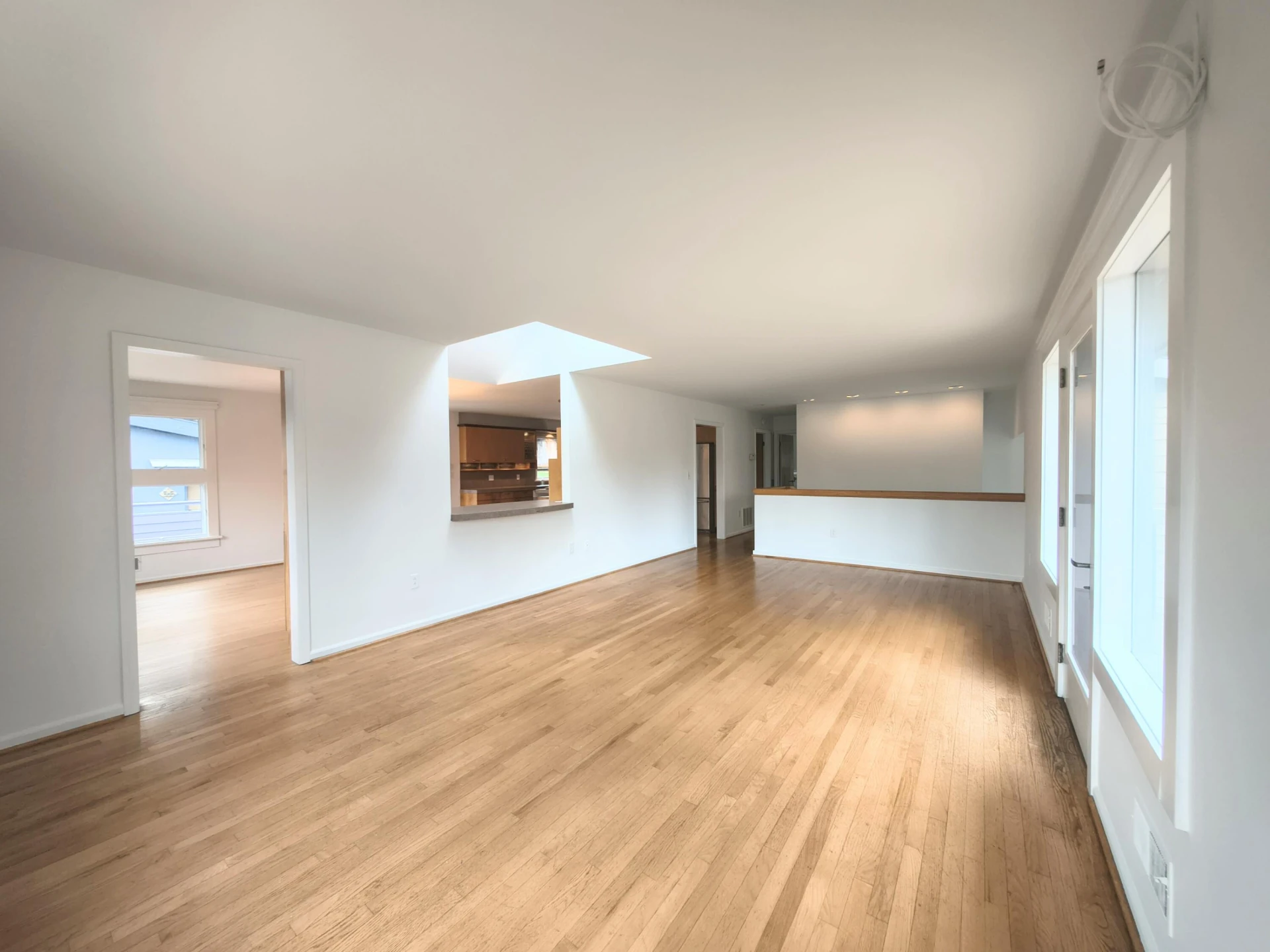 505 PICKETT St - Photo 13