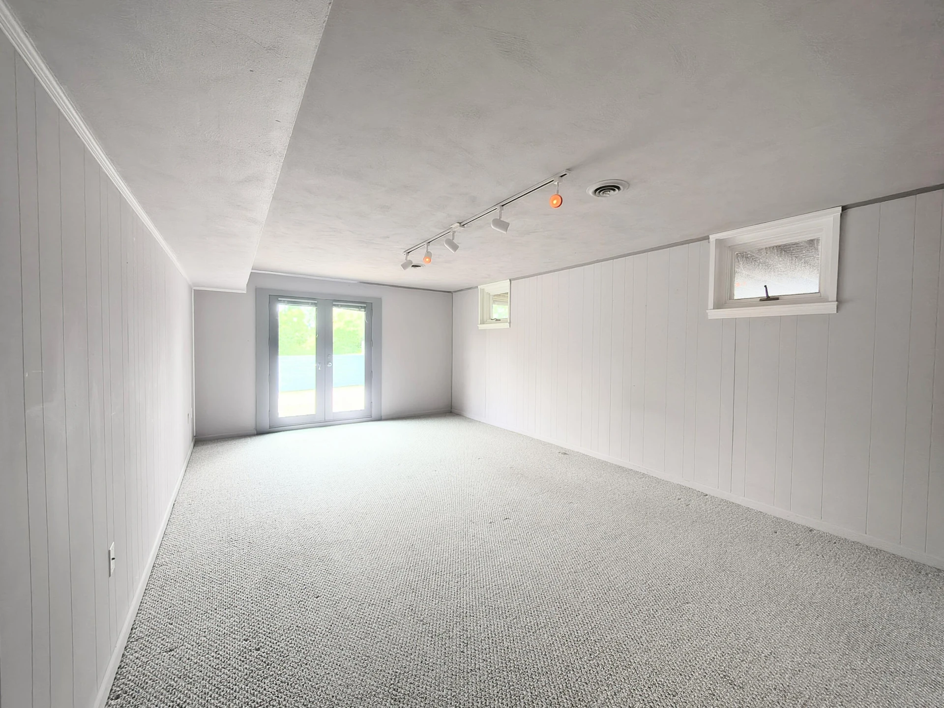 505 PICKETT St - Photo 25
