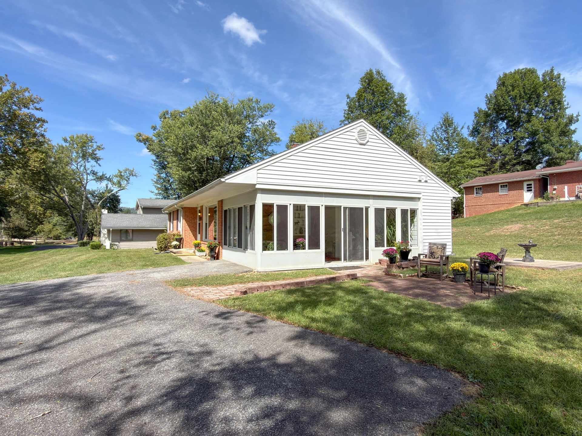 13 COUNTRY CLUB Rd - Photo 4