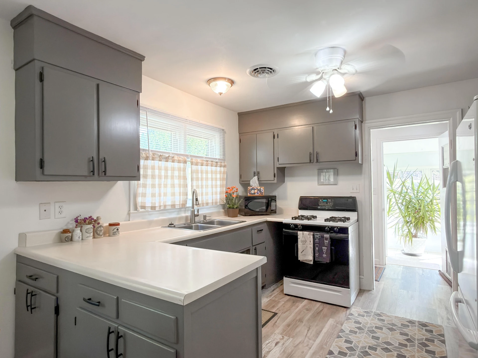 13 COUNTRY CLUB Rd - Photo 19