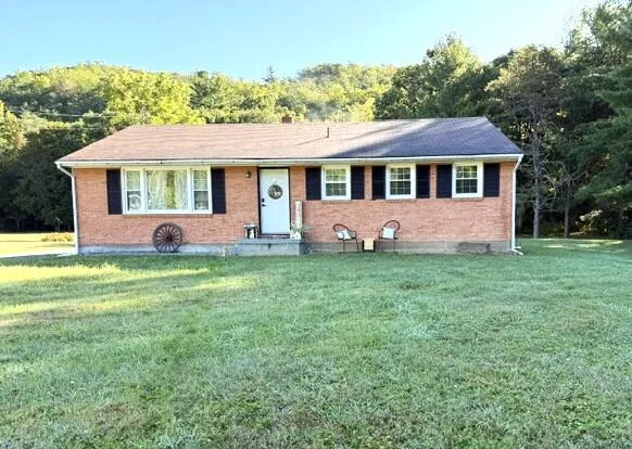 4603 Johnson Creek Rd, Covington, VA, 24426