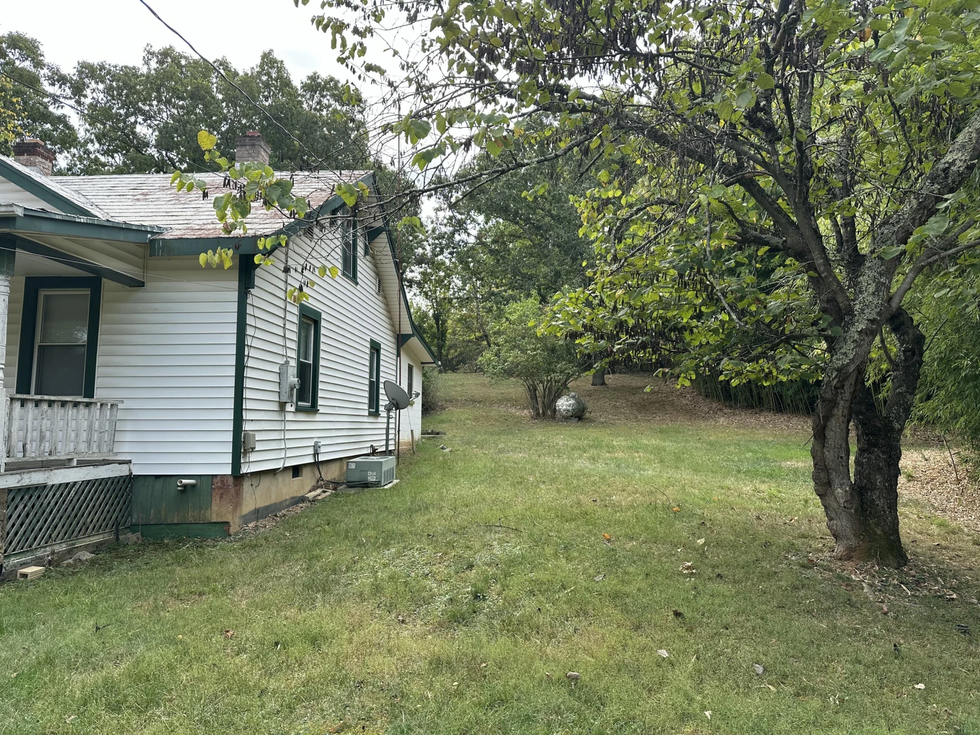 140 Flower Ln - Photo 3