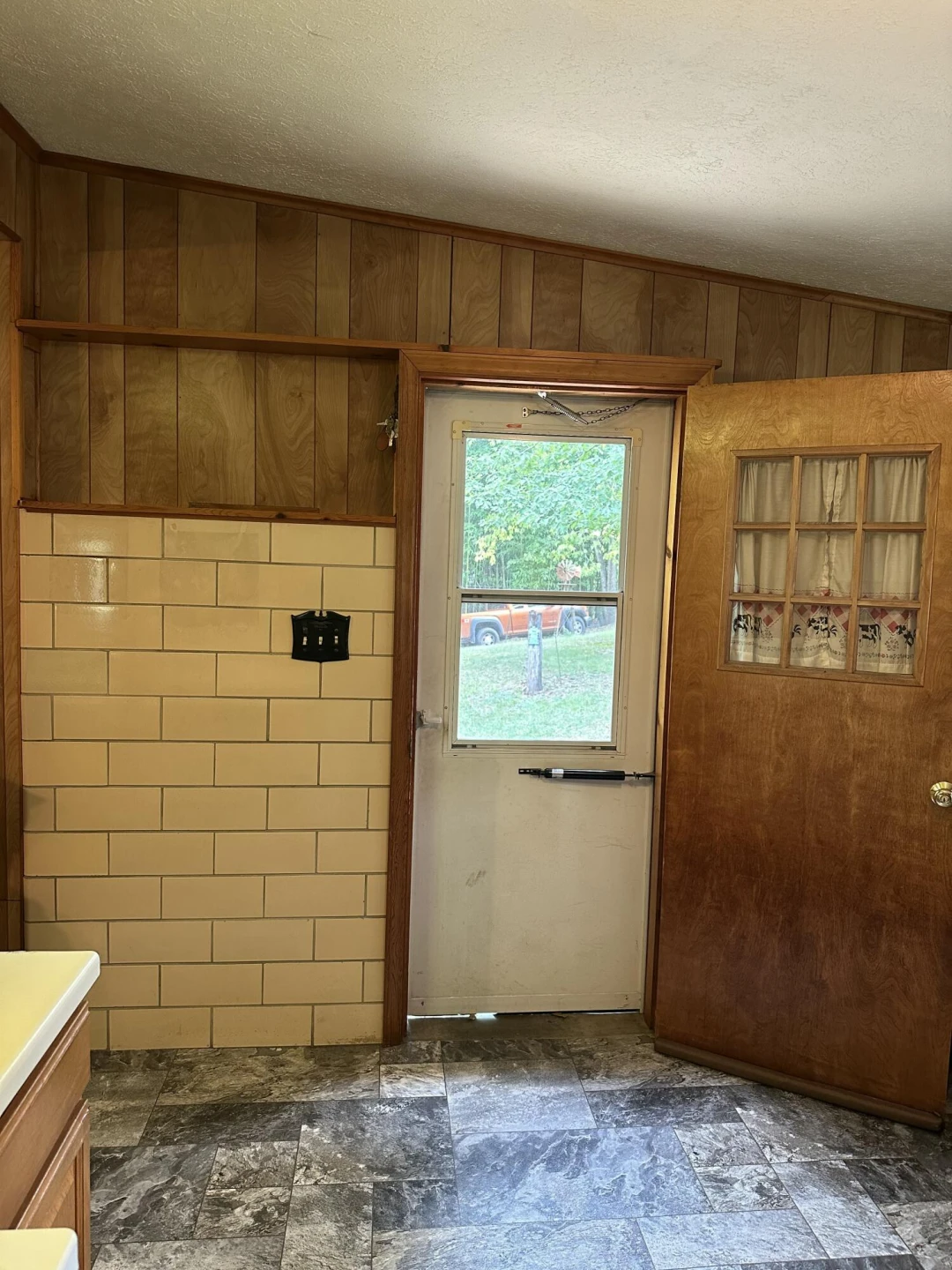 140 Flower Ln - Photo 9