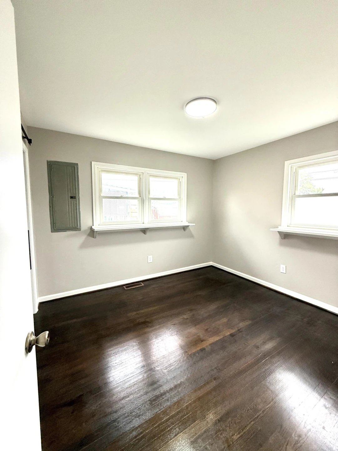 1351 WALNUT Ave - Photo 8