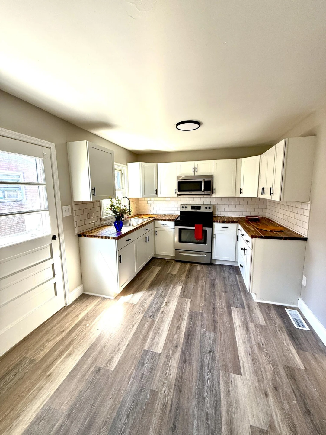 1351 WALNUT Ave - Photo 15