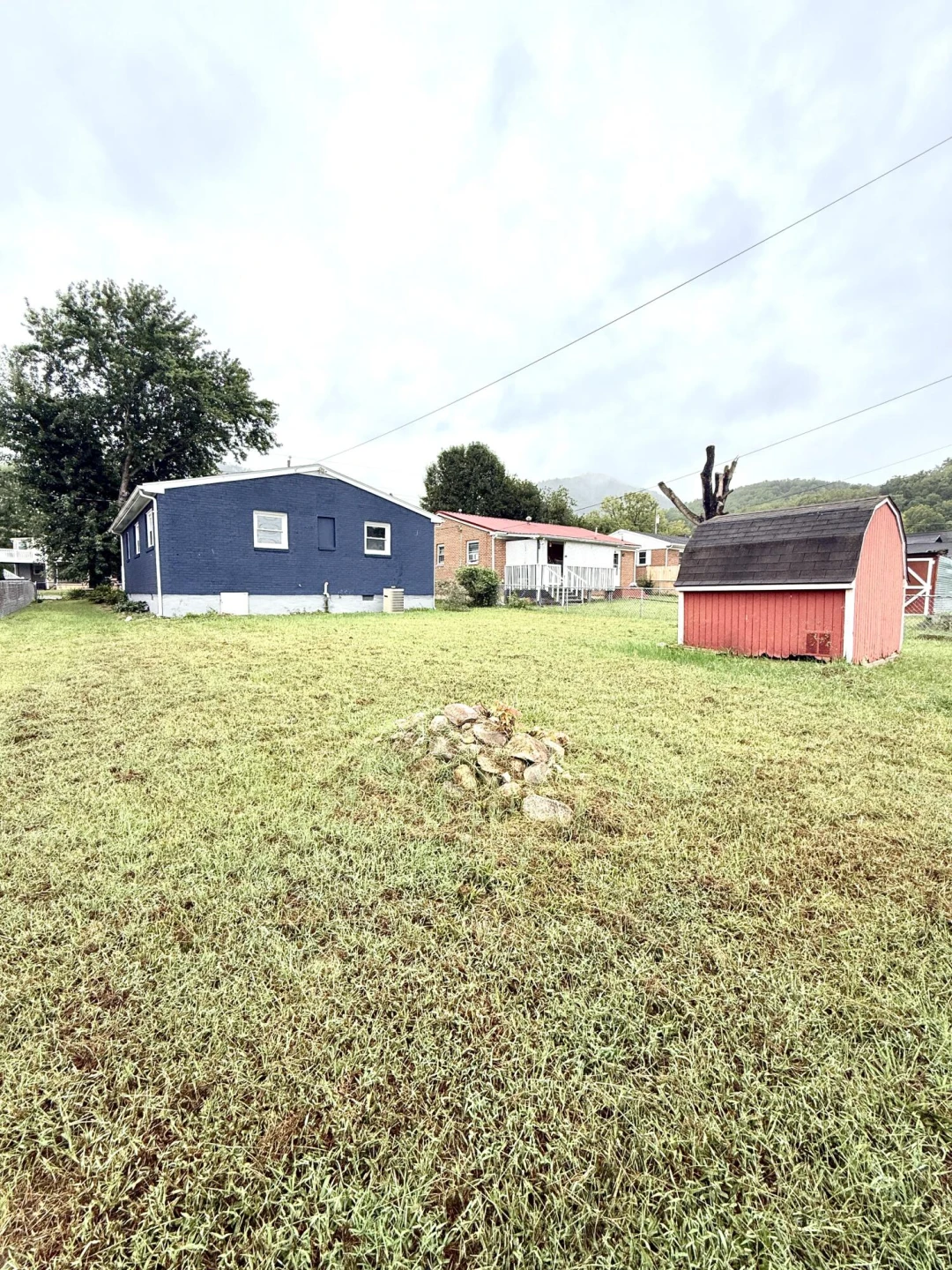 1351 WALNUT Ave - Photo 17