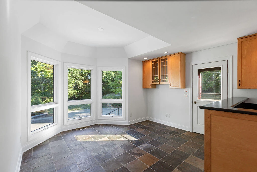 125 NICHOLAS Ln - Photo 18