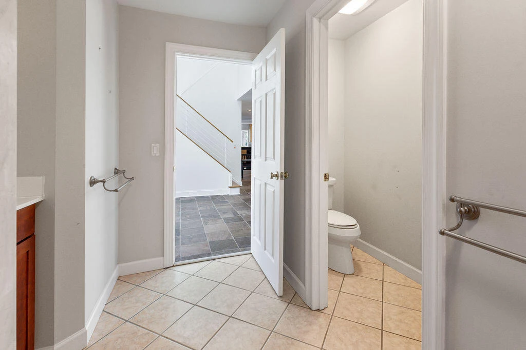 125 NICHOLAS Ln - Photo 29