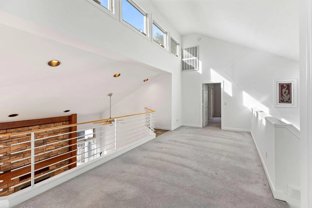 125 NICHOLAS Ln - Photo 30