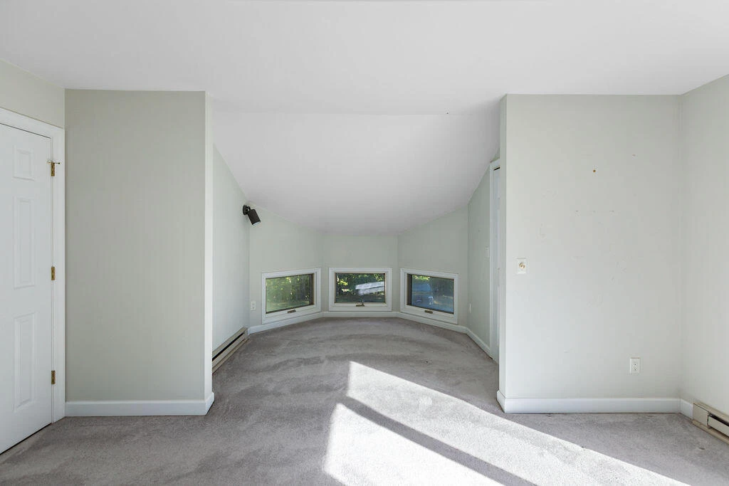 125 NICHOLAS Ln - Photo 34