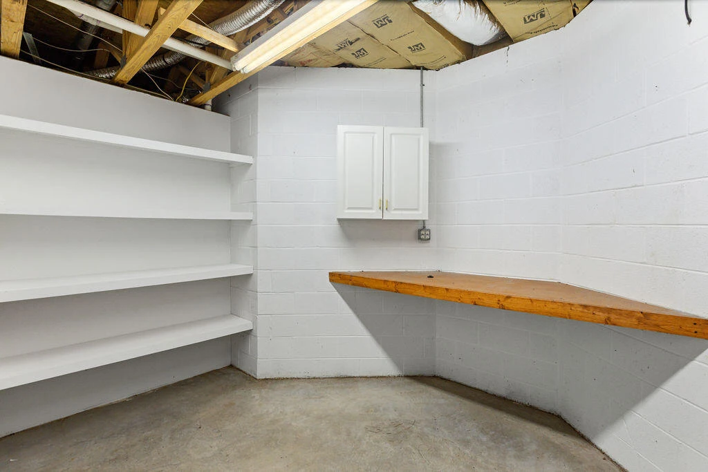 125 NICHOLAS Ln - Photo 45
