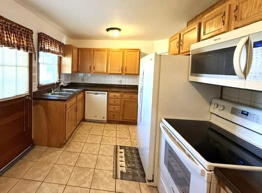 236 W Phillip St - Photo 7