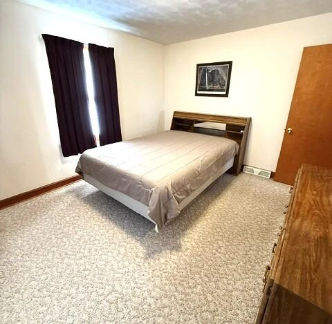 236 W Phillip St - Photo 8