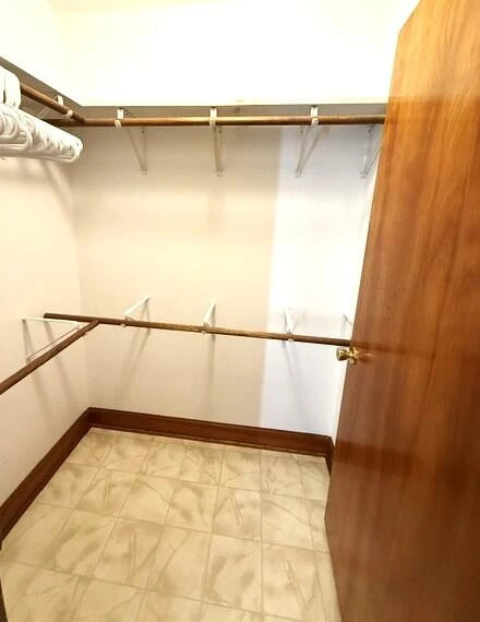 236 W Phillip St - Photo 10