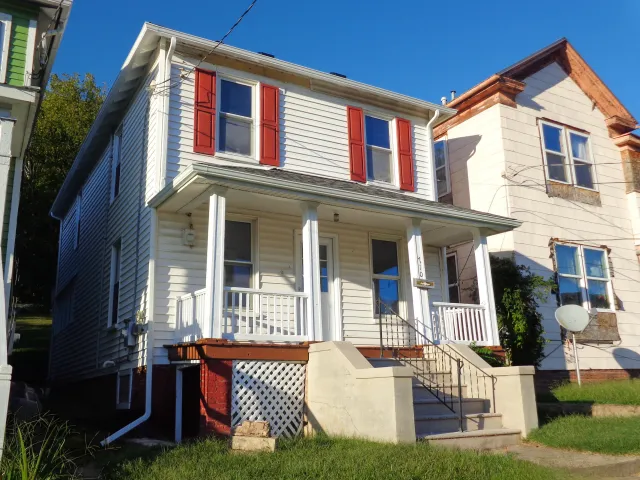 710 Pine St, Clifton Forge, VA, 24422