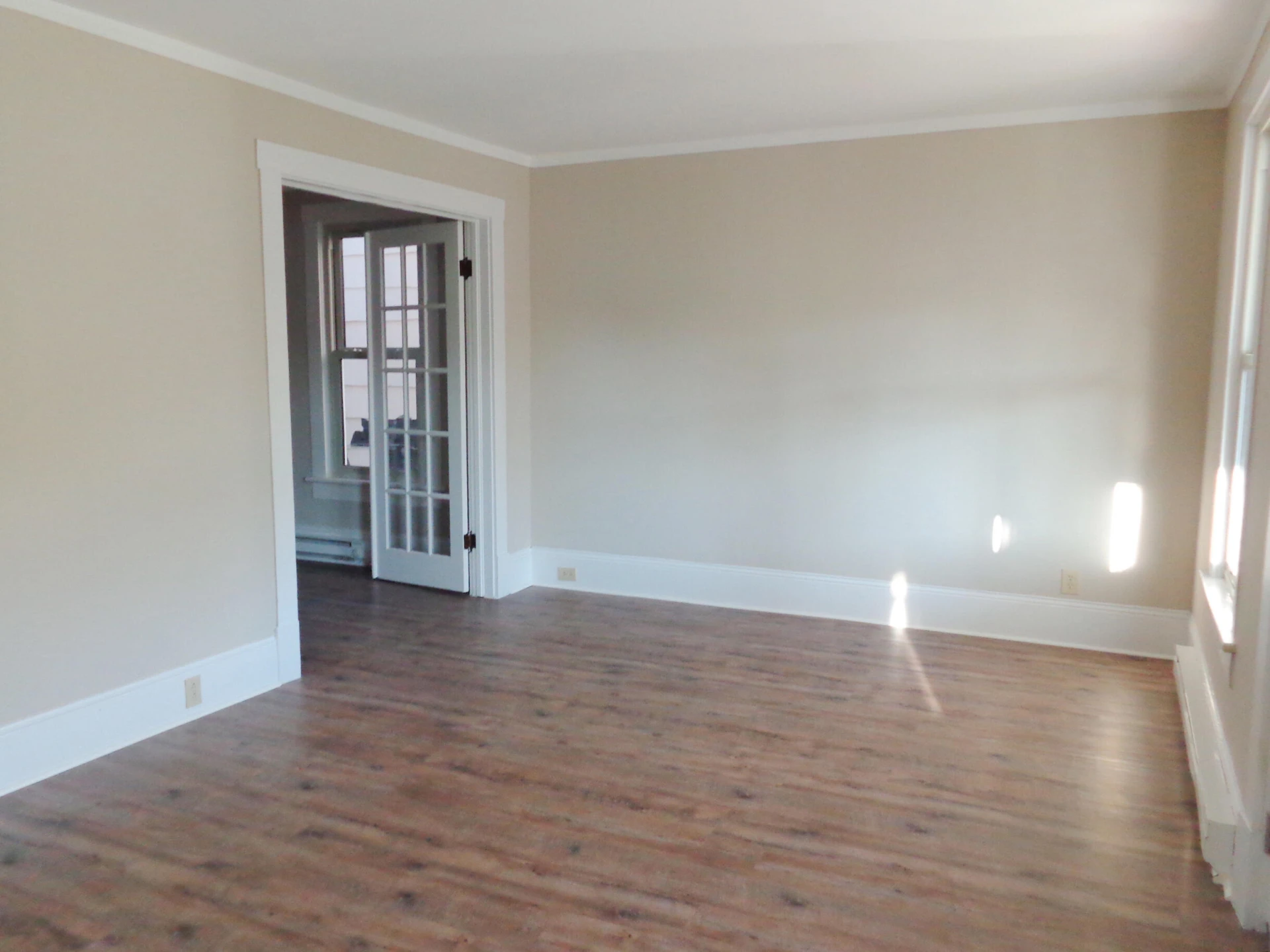 710 Pine St - Photo 5