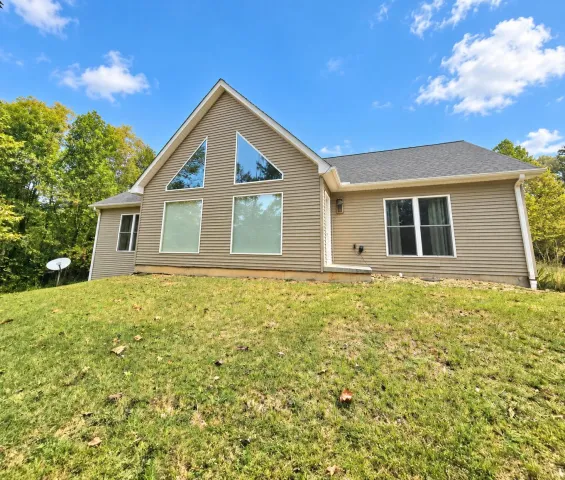 800 N Peak Dr