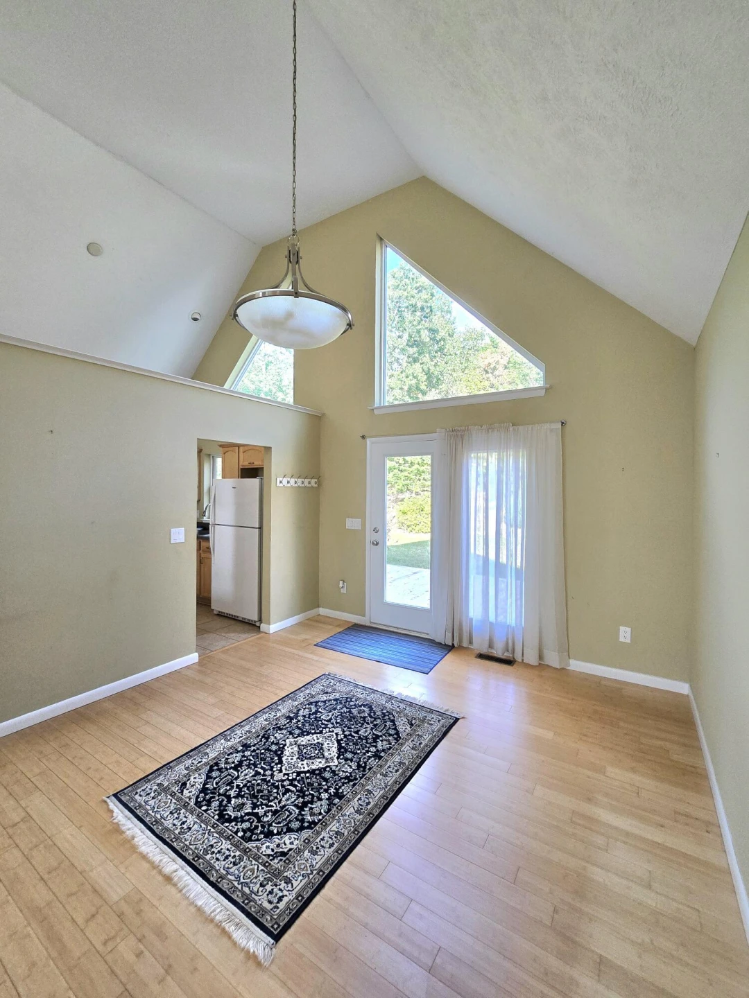 800 N Peak Dr - Photo 3