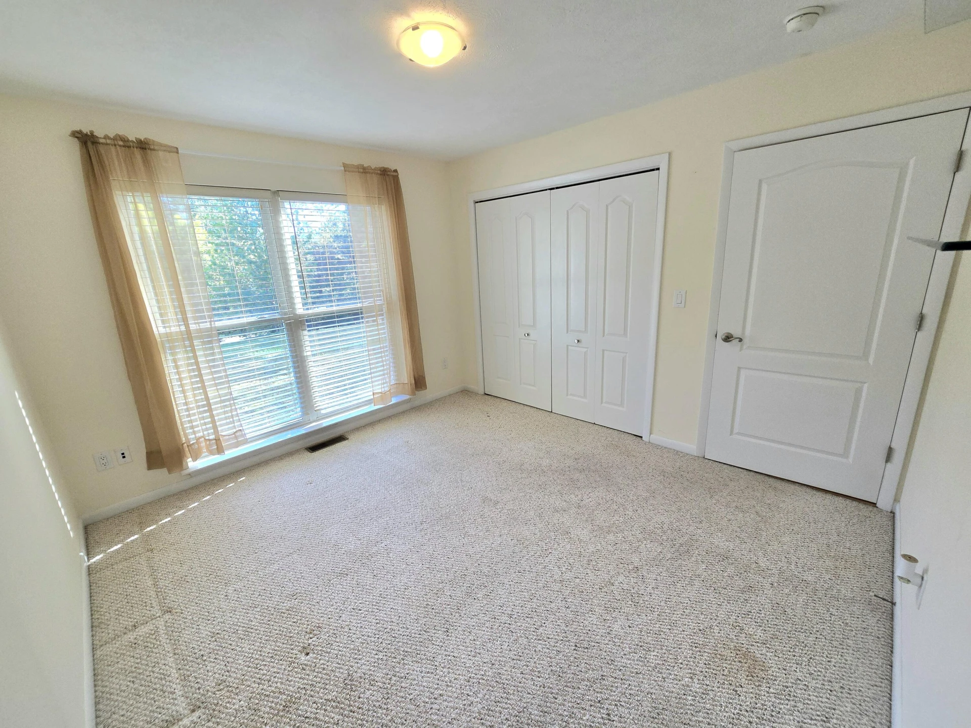 800 N Peak Dr - Photo 10