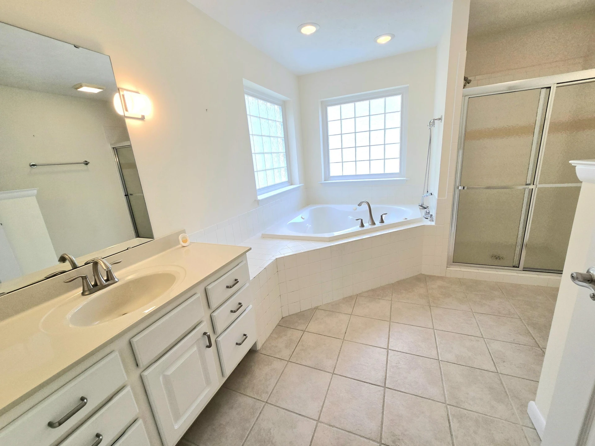 800 N Peak Dr - Photo 12