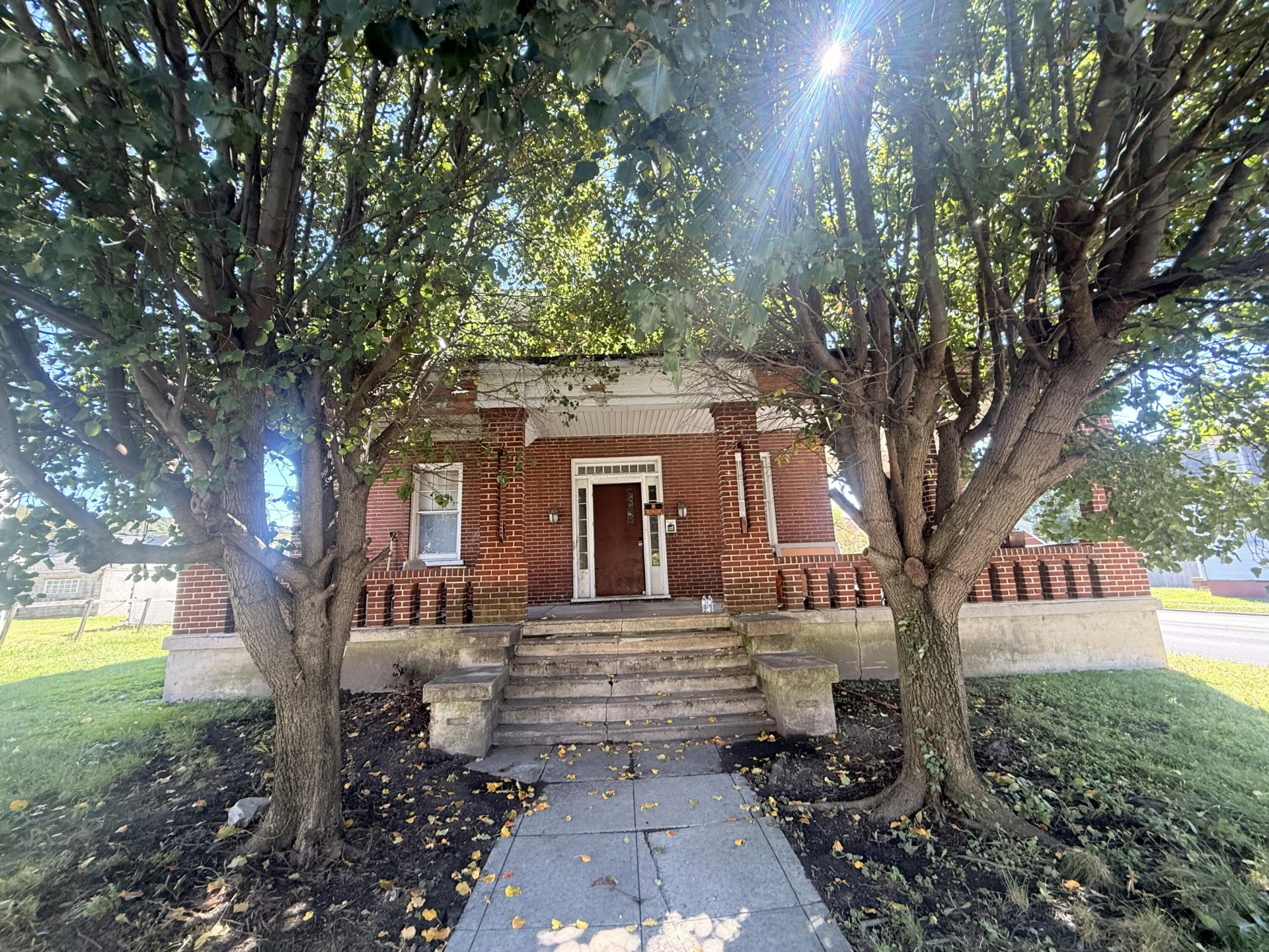 301 E Prospect St