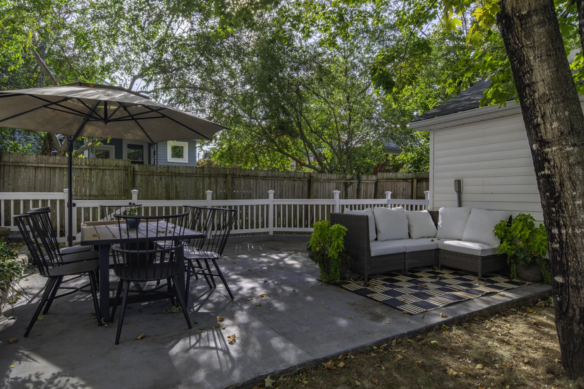 15 WESTSIDE Ct - Photo 46