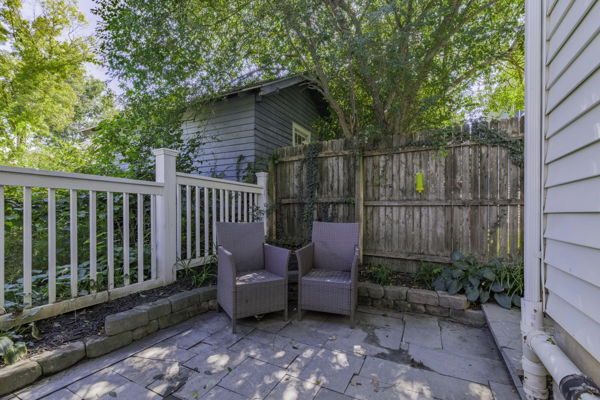 15 WESTSIDE Ct - Photo 52