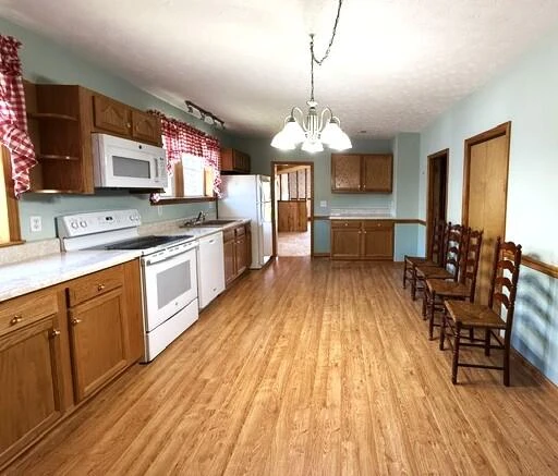 1522 W Jackson St - Photo 5