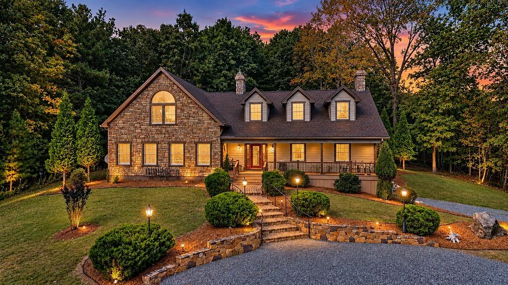 1755 STILL HOUSE Dr