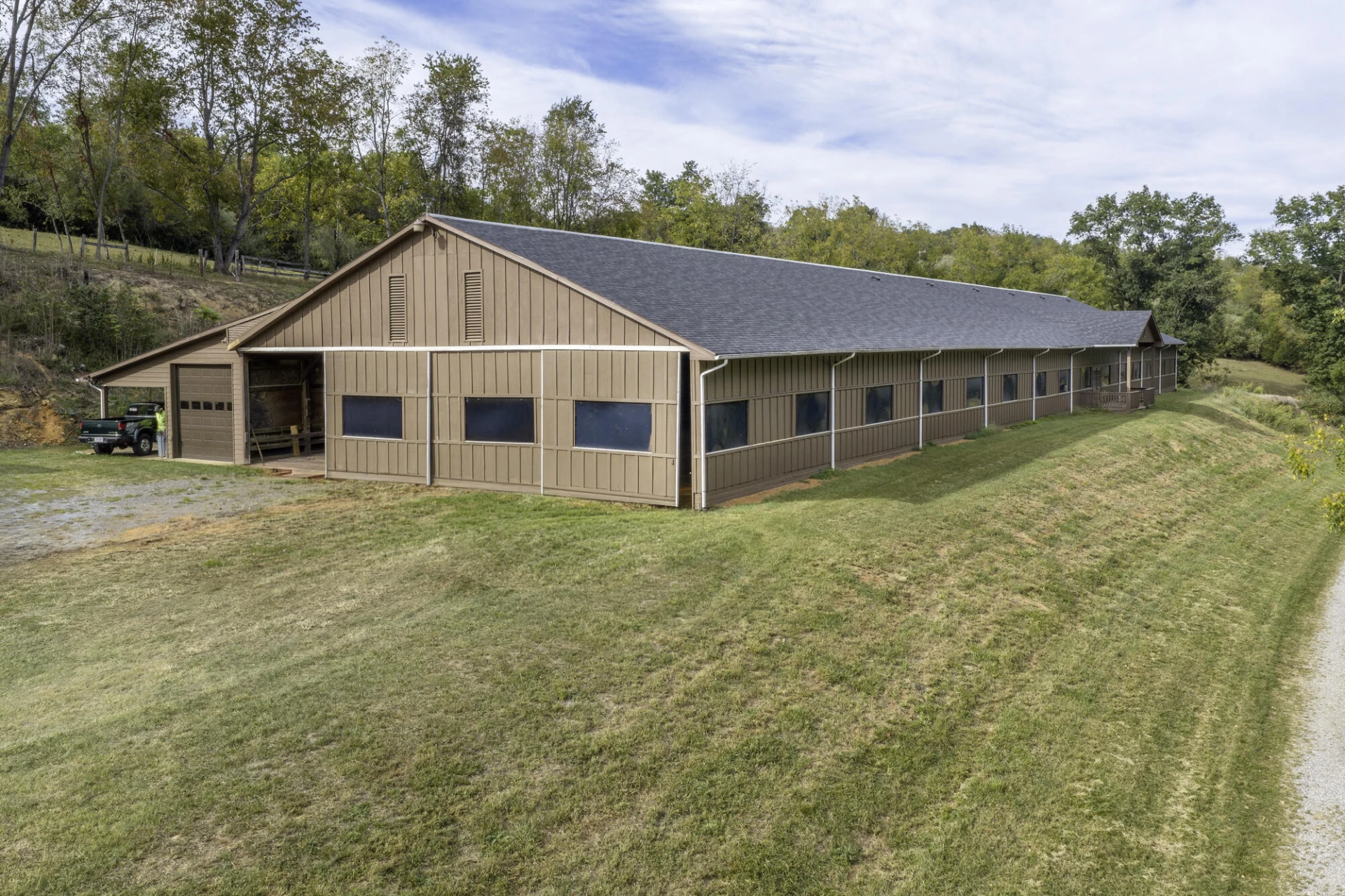 390 Blue Hills Ln - Photo 27
