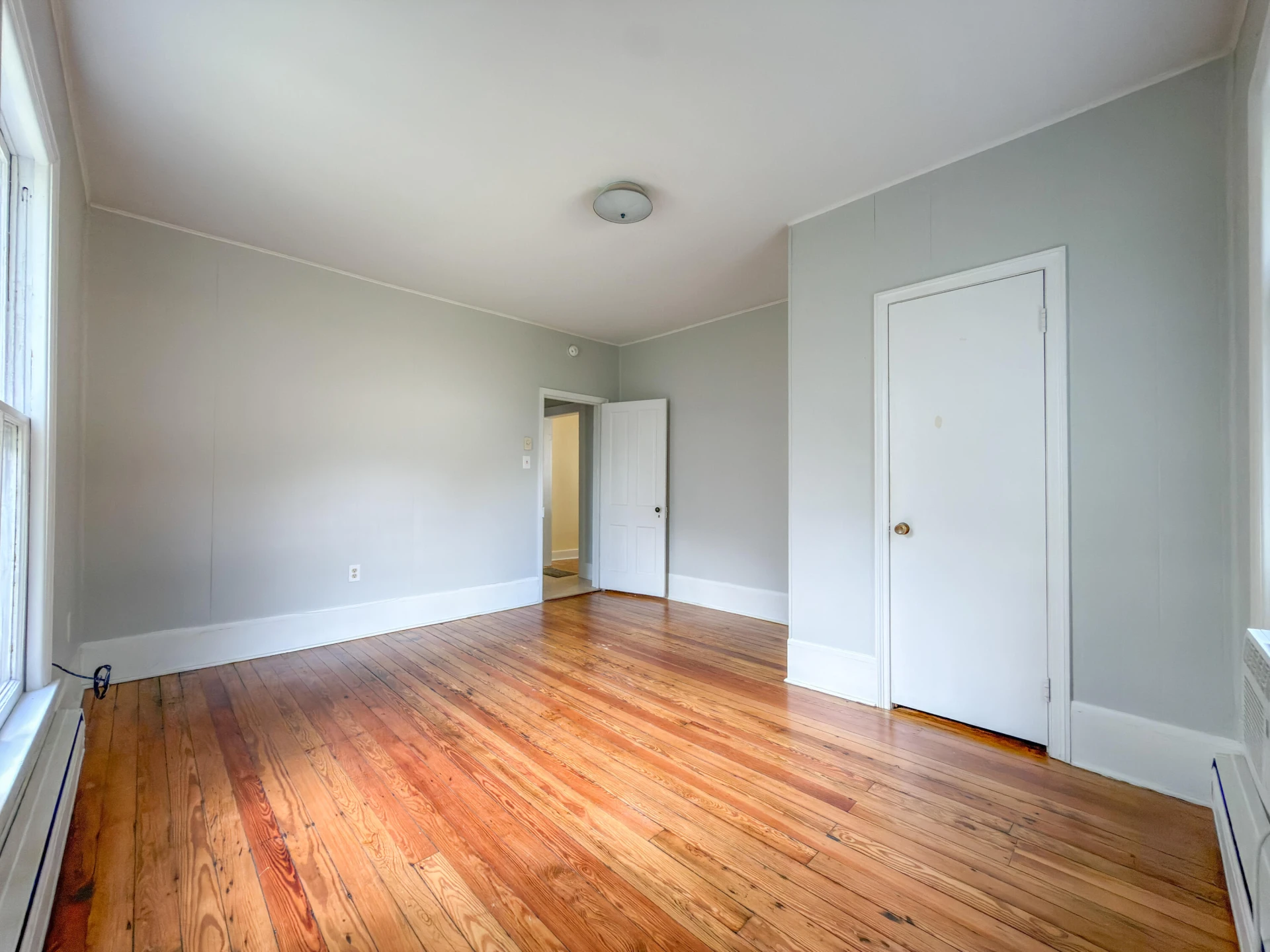 315 S MAIN St - Photo 57