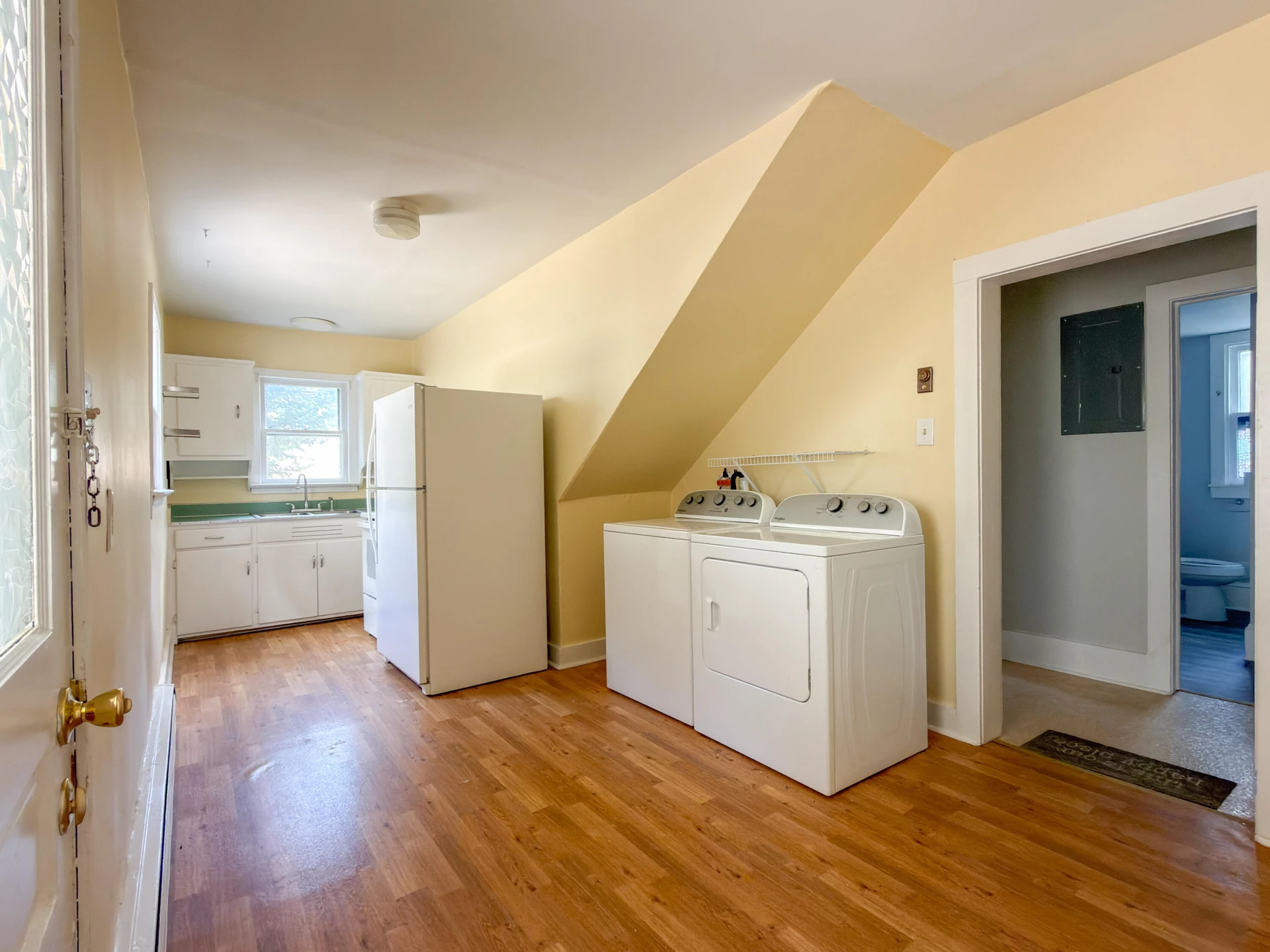 315 S MAIN St - Photo 59
