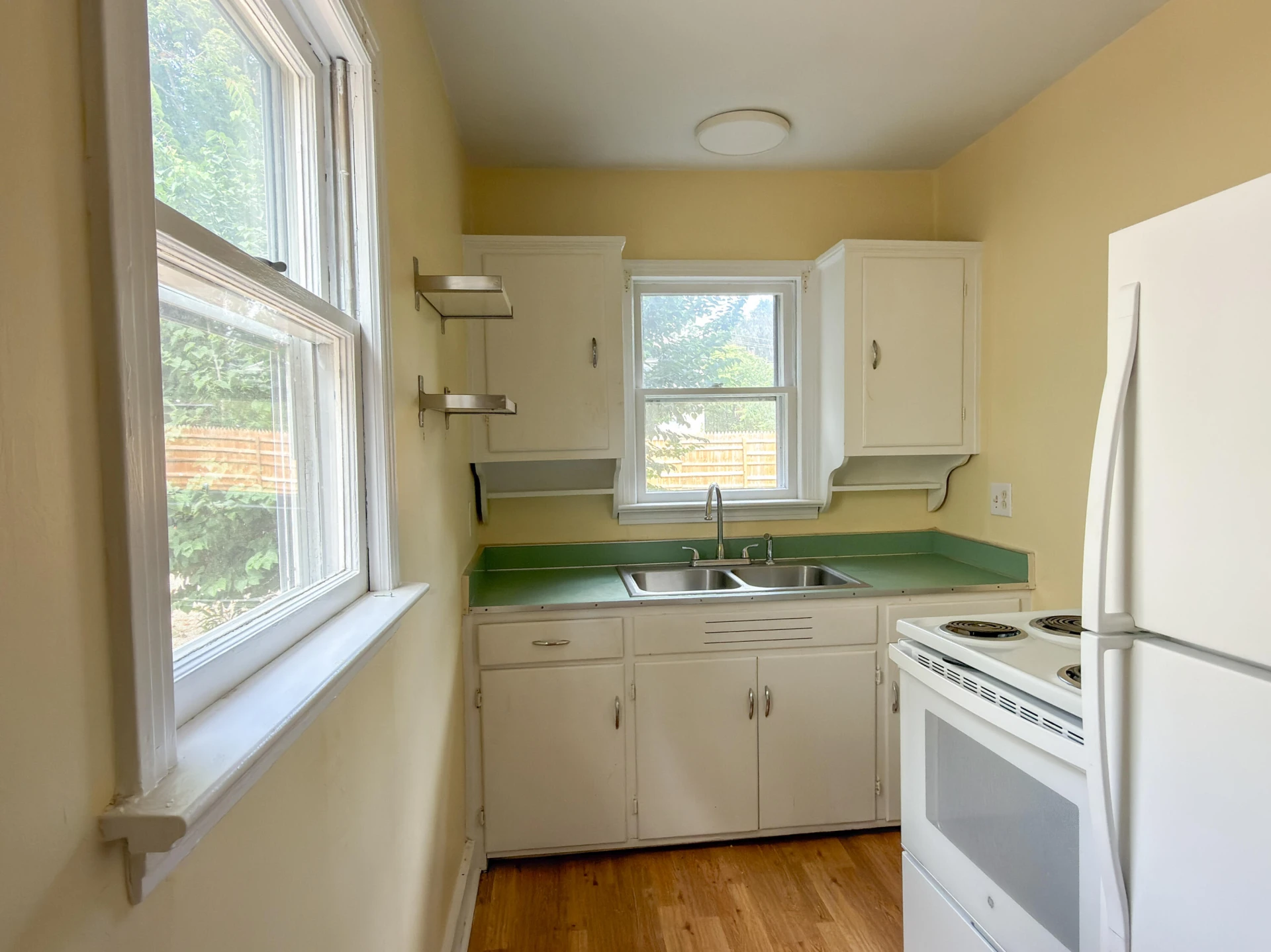 315 S MAIN St - Photo 60