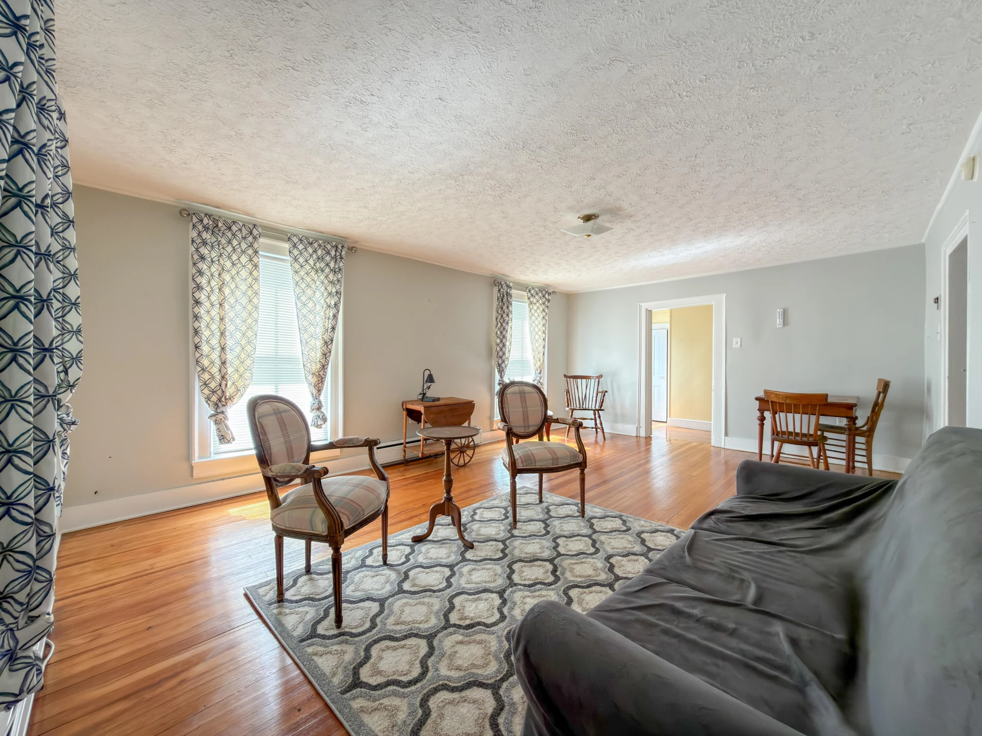 315 S MAIN St - Photo 72