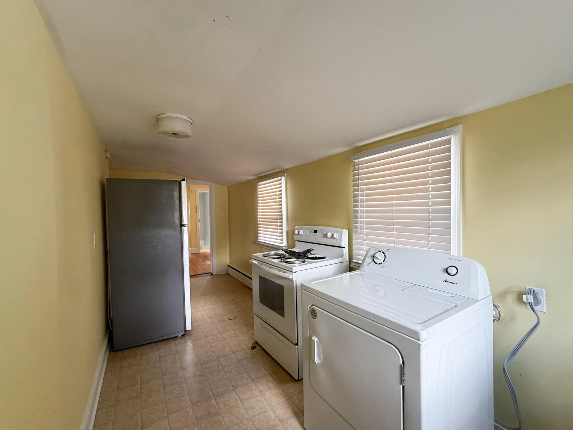 315 S MAIN St - Photo 82