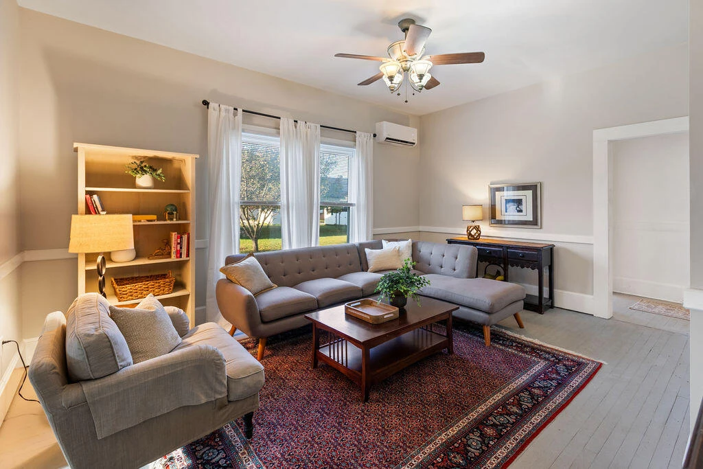 2225 CHESTNUT Ave - Photo 3