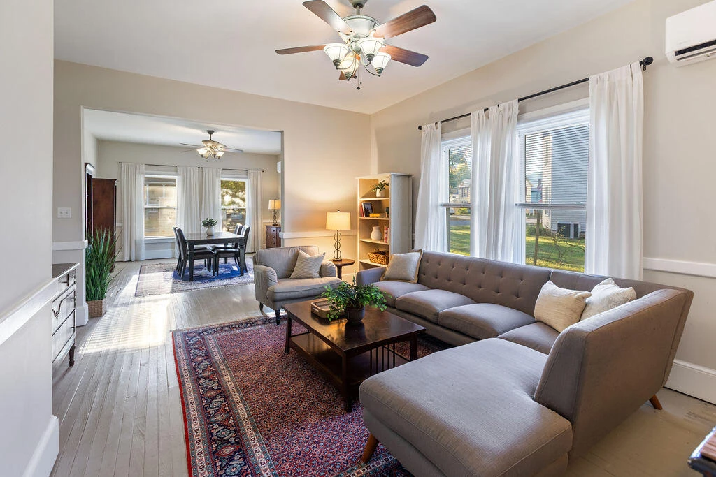 2225 CHESTNUT Ave - Photo 4