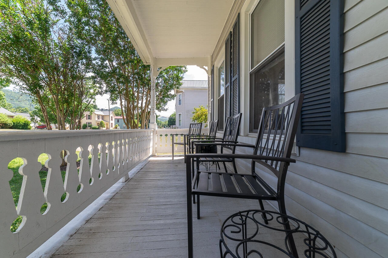 2225 CHESTNUT Ave - Photo 18